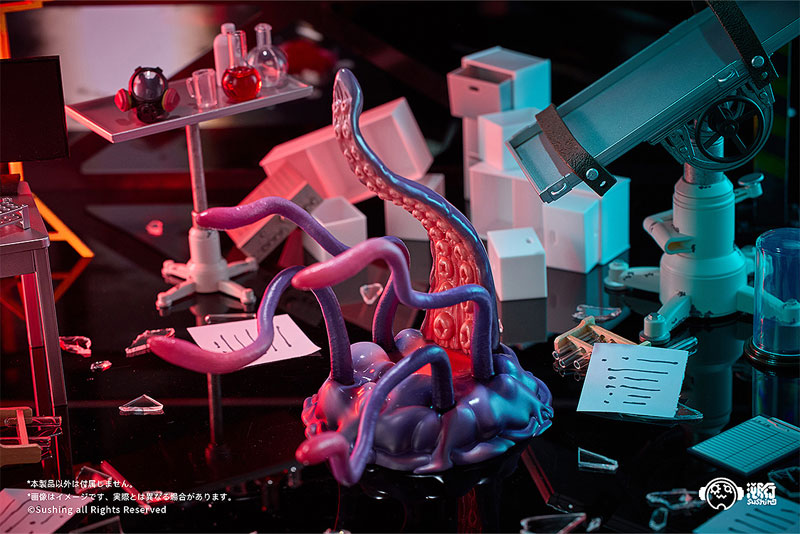 Articulated Base Series UBC-404: Adult Ver. & Larva Ver.(Pre-order)