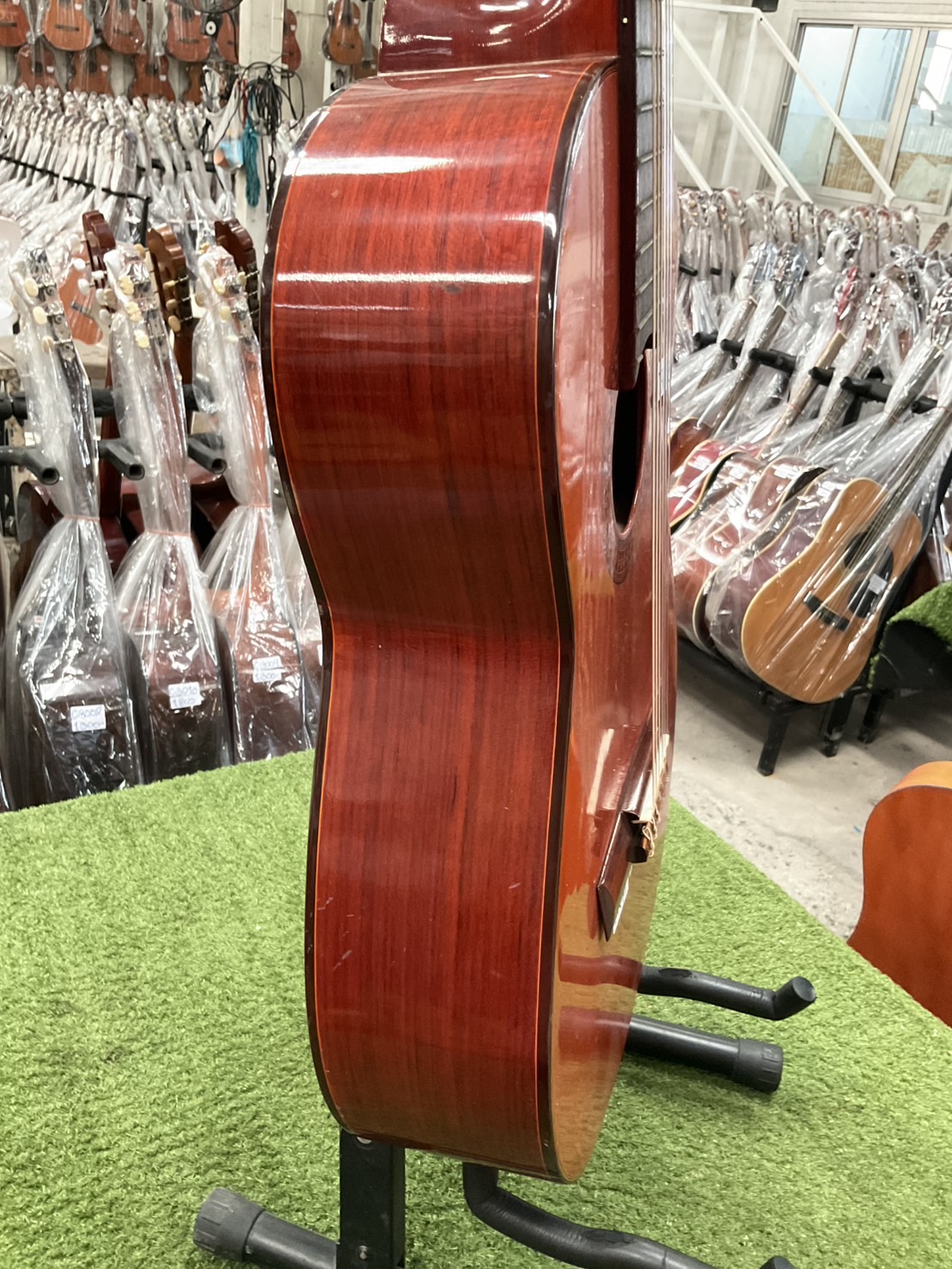 กีต้าร์คลาสสิค T.ZEN-ON : No.130