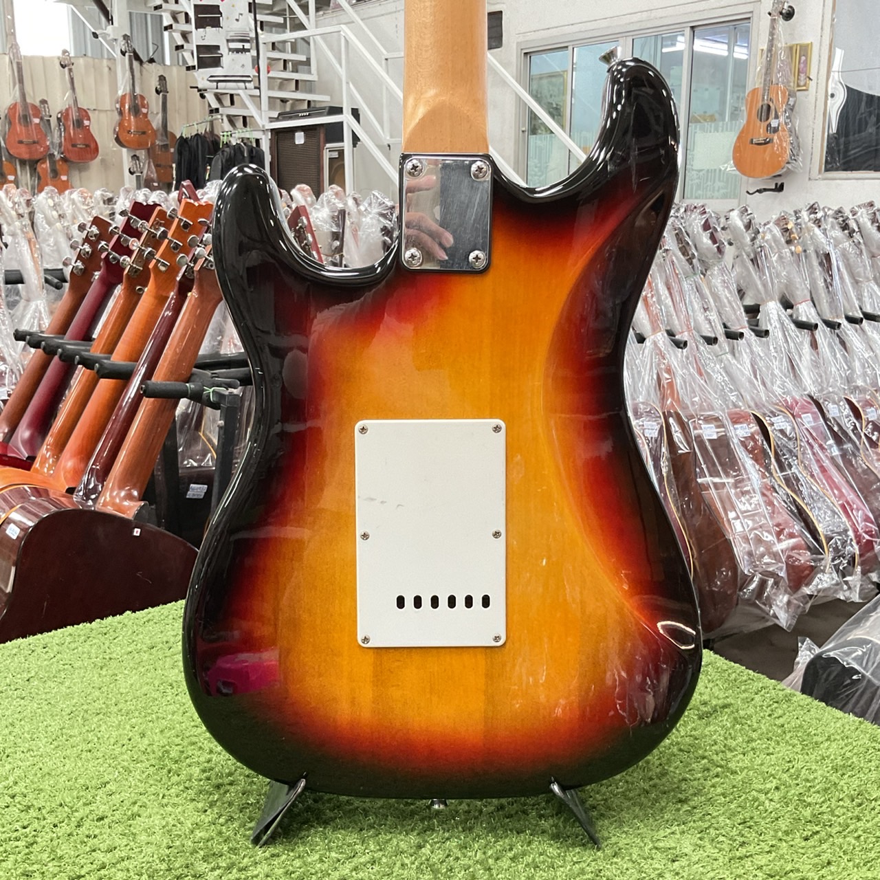 กีต้าร์ไฟฟ้า SELDER