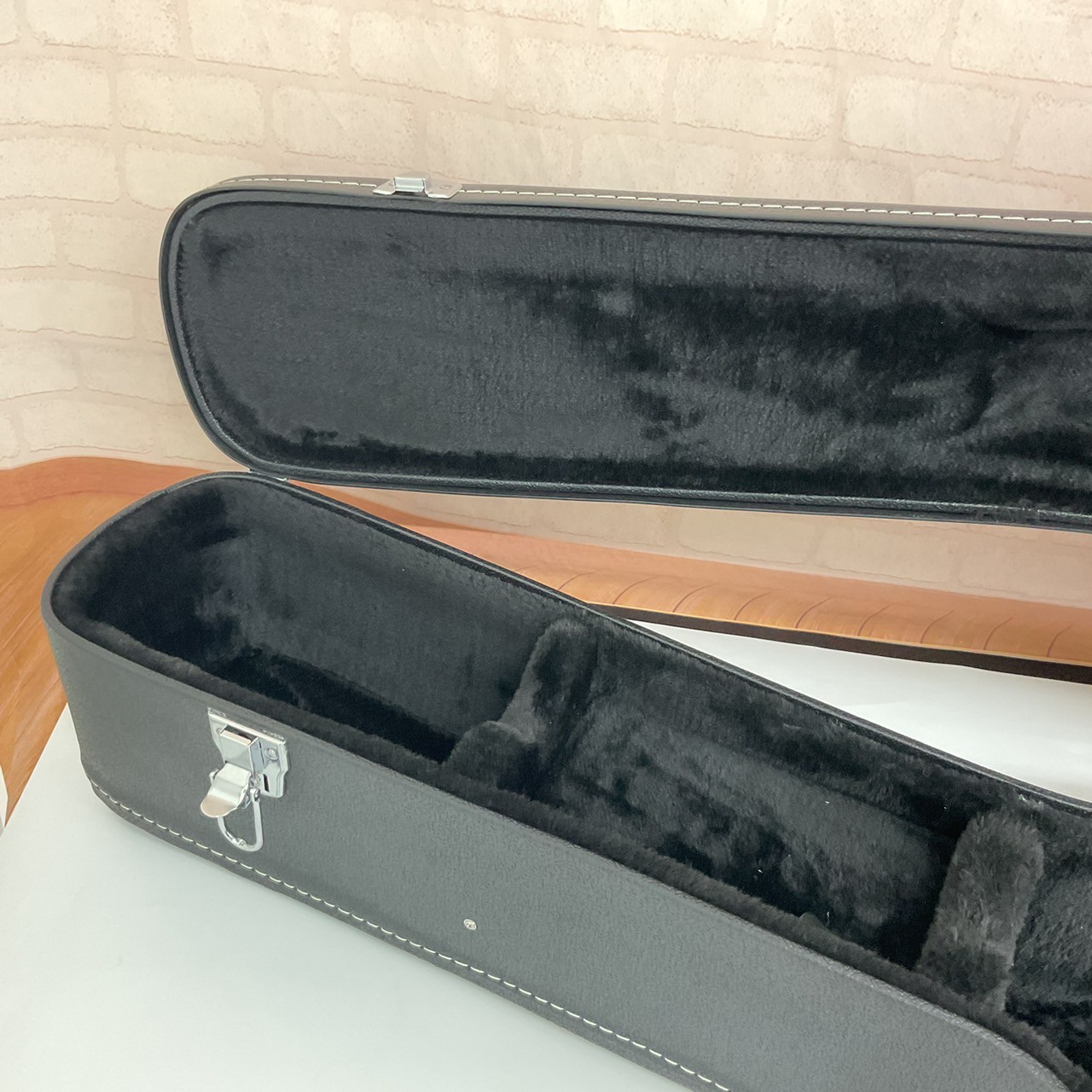 กล่องเคสกีต้าร์โปร่ง (SIZE จัมโบ้)