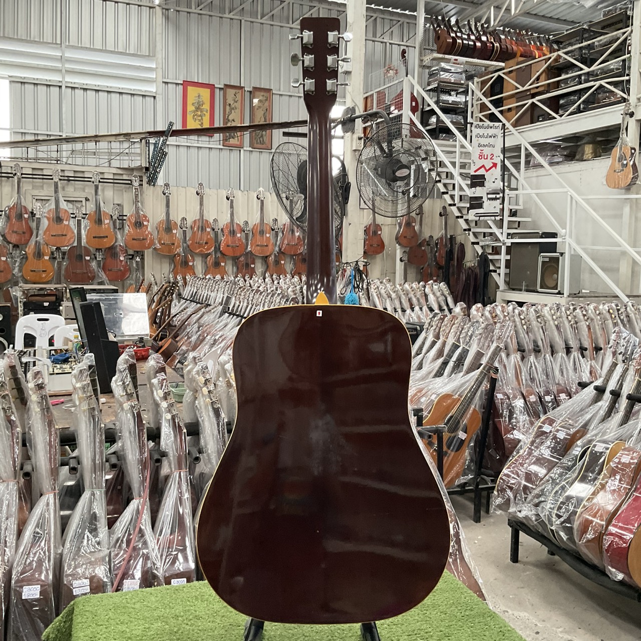 กีต้าร์โปร่ง Three S : W-150