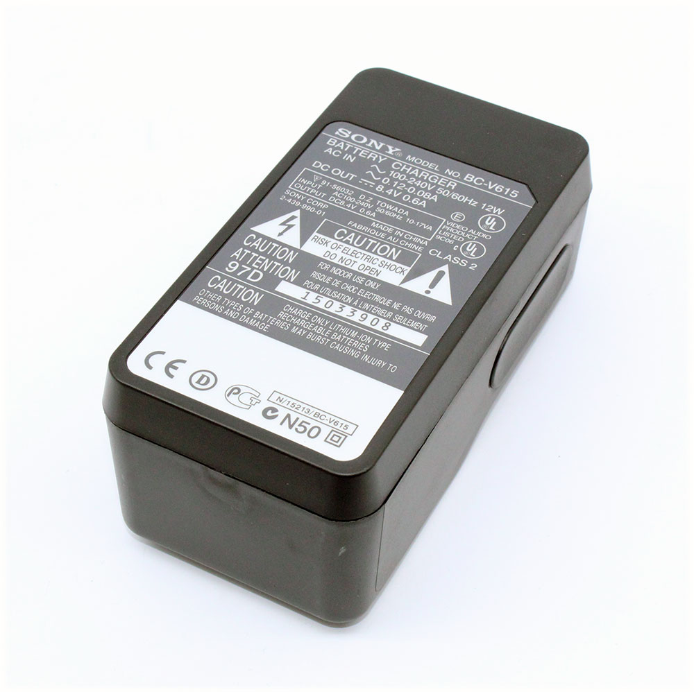 แท่นชาร์จแบต Sony รุ่น BC-615