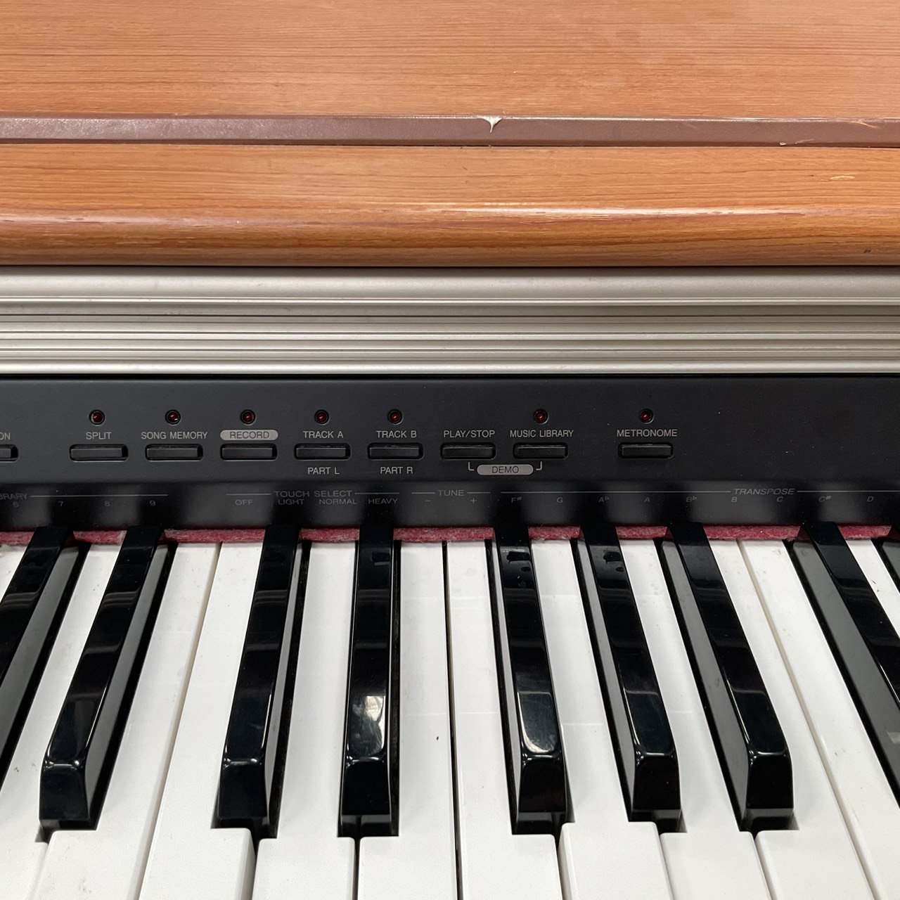 เปียโน CASIO : AP-45C สินค้าไม่พร้อมใช้งาน (ต้องซ่อม)