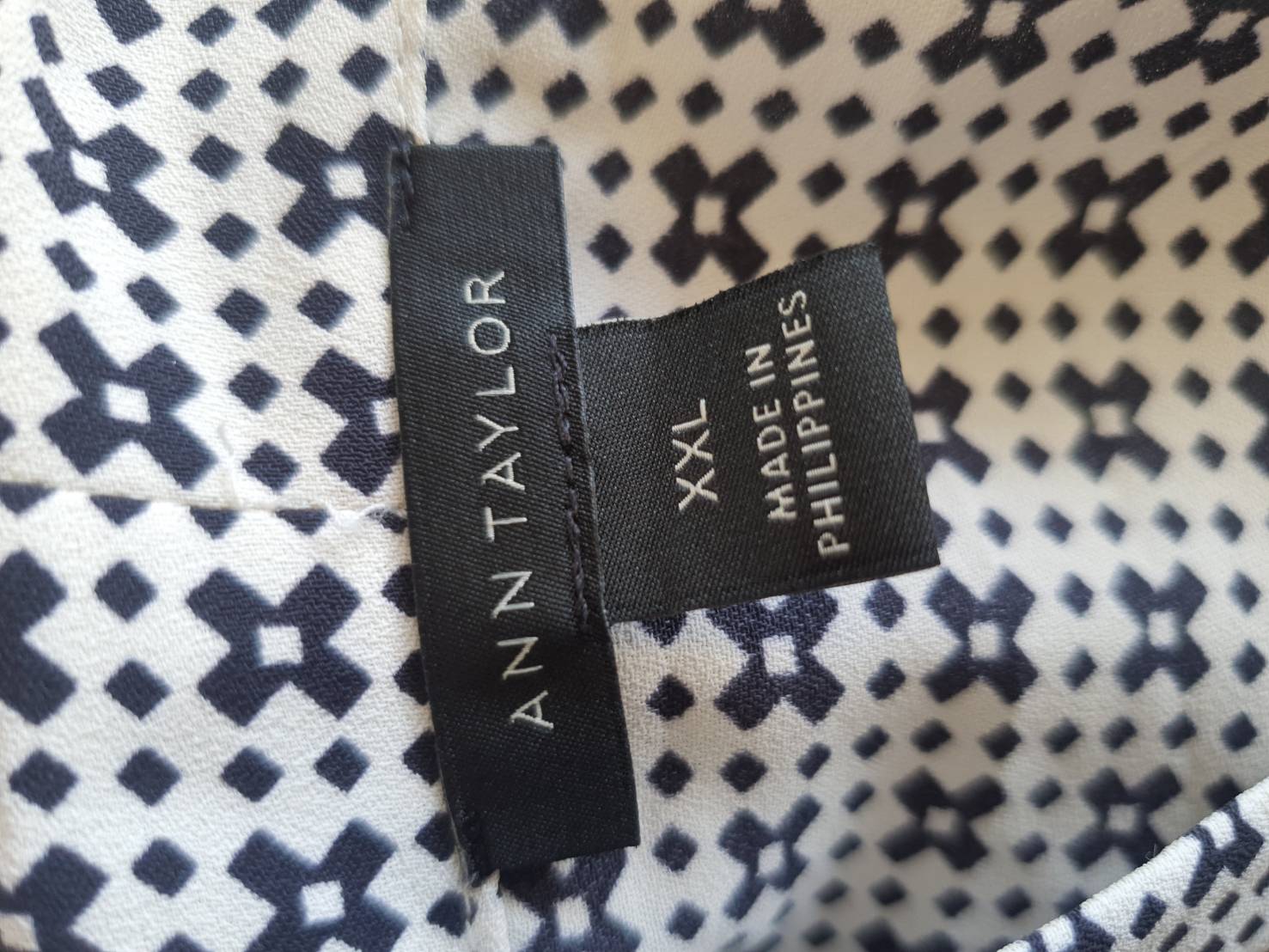 FF05045 เสื้อผ้าชีฟอง สีขาวลายดำ มือสอง แบรนด์ ANN TAYLOR อก free-48 นิ้ว