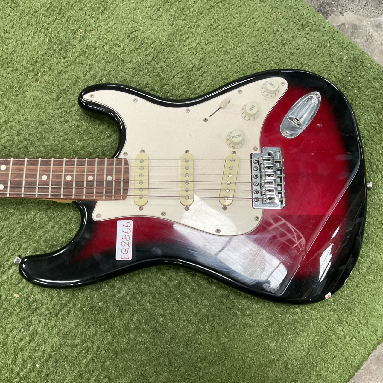 กีต้าร์ไฟฟ้า SELDER