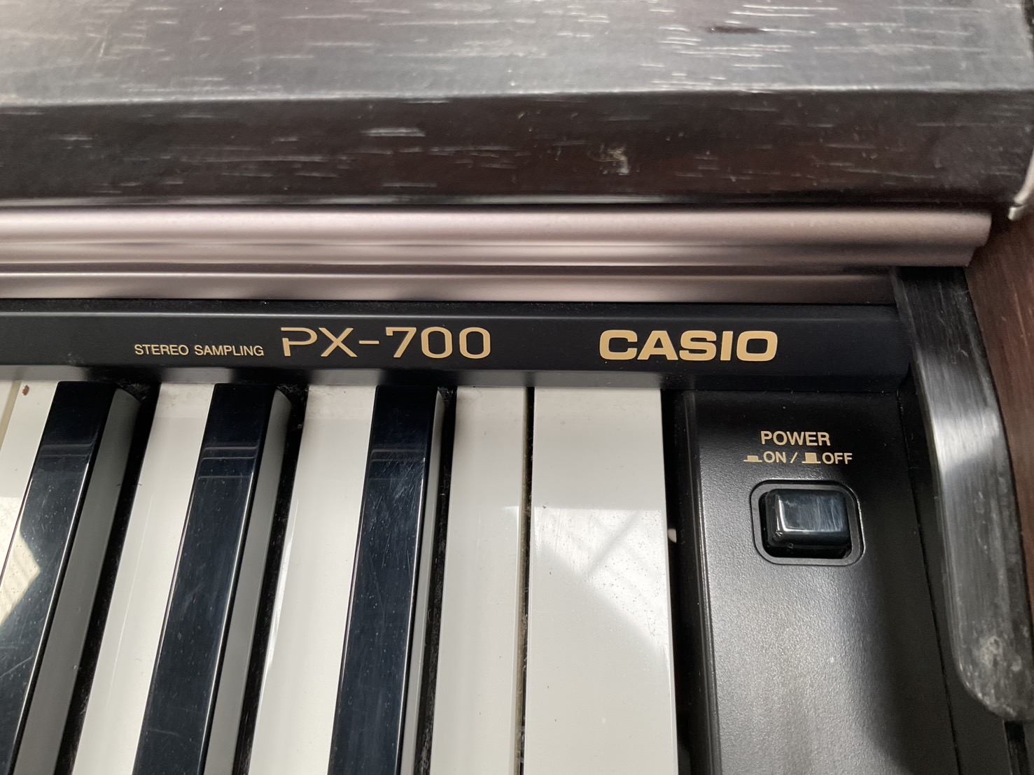 เปียโน CASIO : PX-700