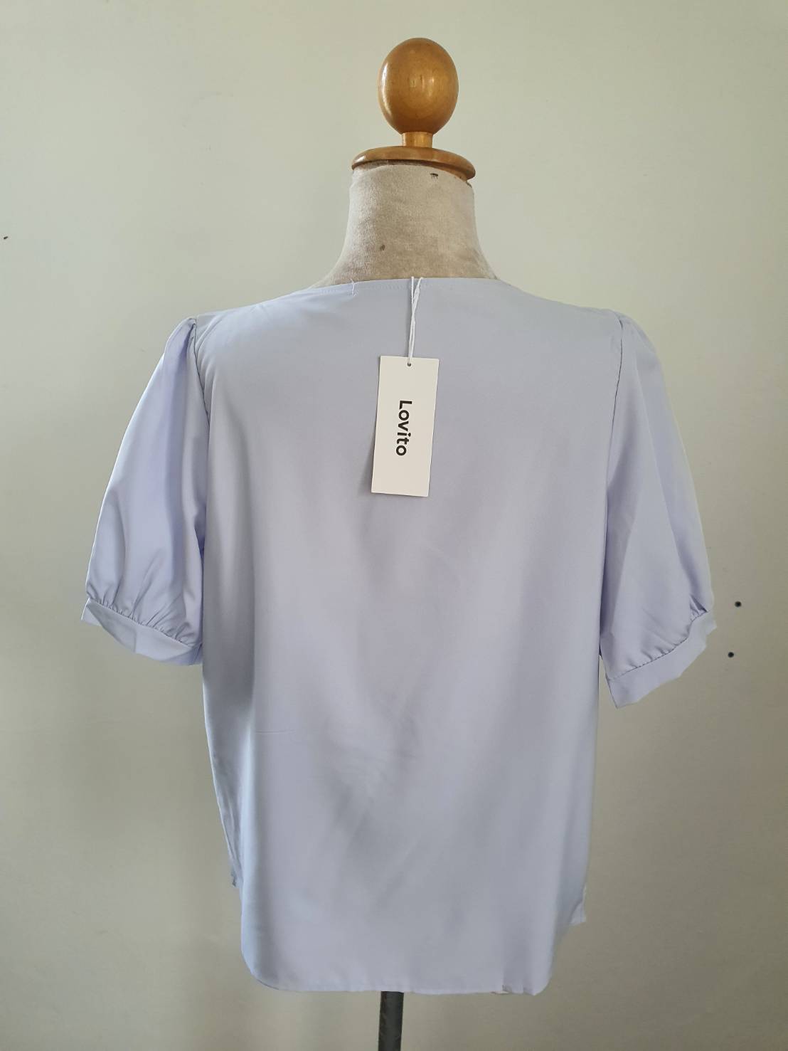 FF05530 เสื้อผ้าแฟชั่น สีฟ้า แบรนด์ LOVITO
