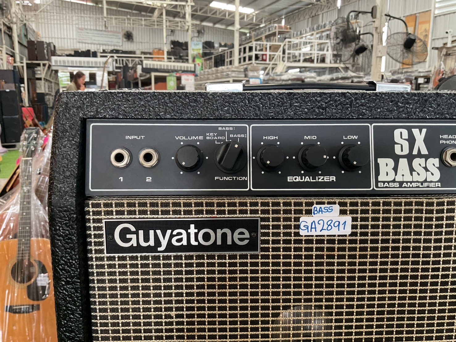 แอมป์เบส GUYATONE : SX