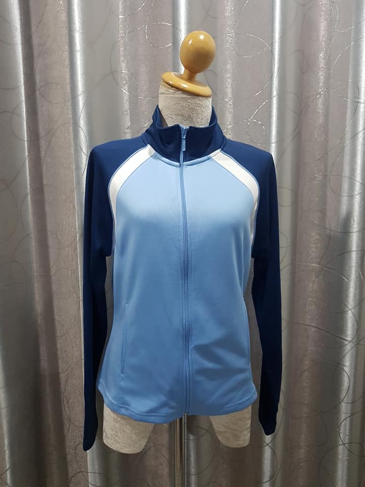 FF000442--เสื้อคลุมกีฬา สีฟ้า มือสอง ATHLETIC WORKS อก 38-40 นิ้ว