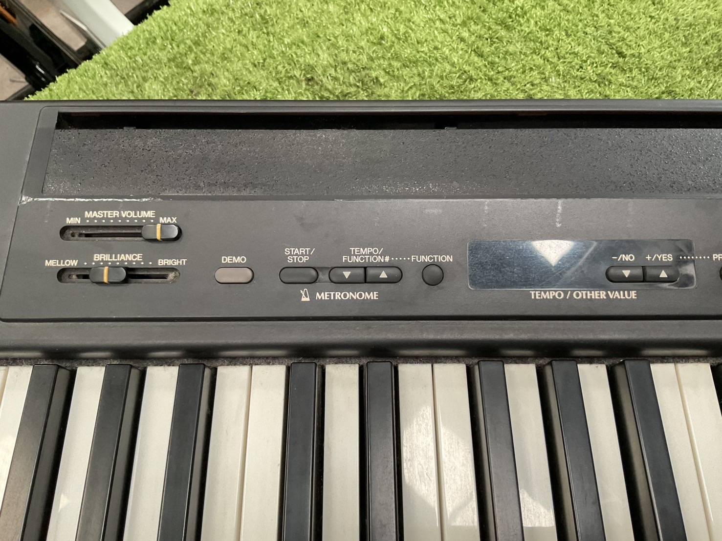 เปียโน YAMAHA : P-80 (ELECTRONIC) สินค้าไม่พร้อมใช้งาน (ต้องซ่อม)