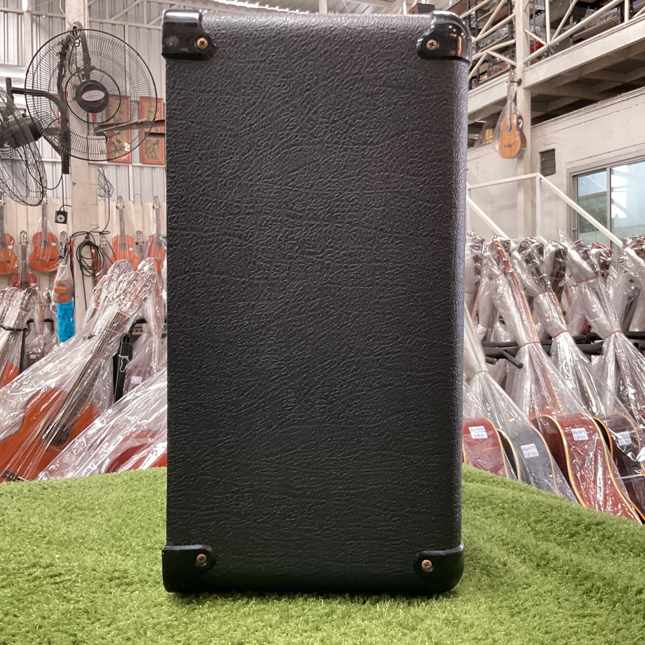 แอมป์เบส Marshall : B25MK.II