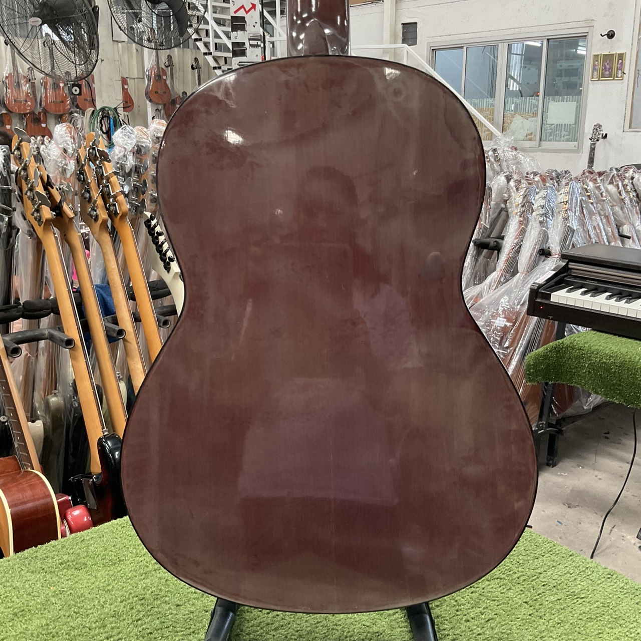 กีต้าร์คลาสสิค YAMAHA : CG-120A