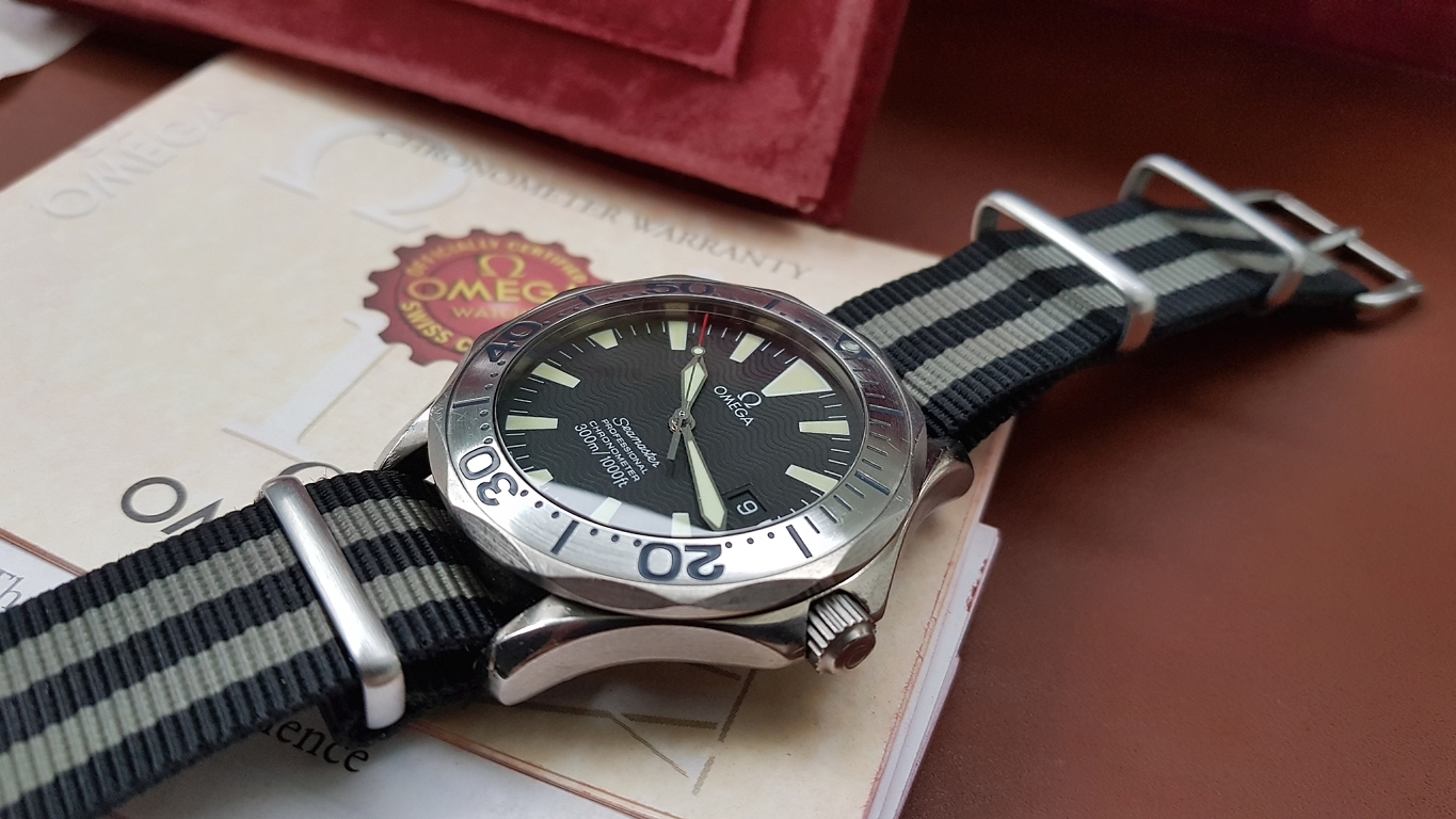 Omega Seamaster Pro 300m เข็มดาบ ตัวเรือน ทำจาก Titanium ขนาดKing Size 41mm ไม่รวมเม็ดมะยม