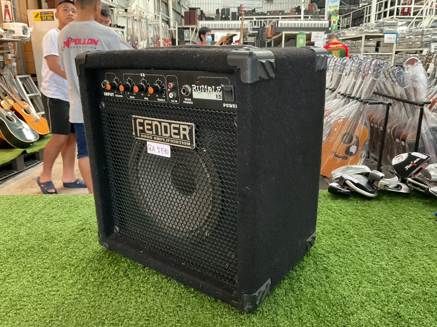 แอมป์เบส FENDER : RUMBLE 15