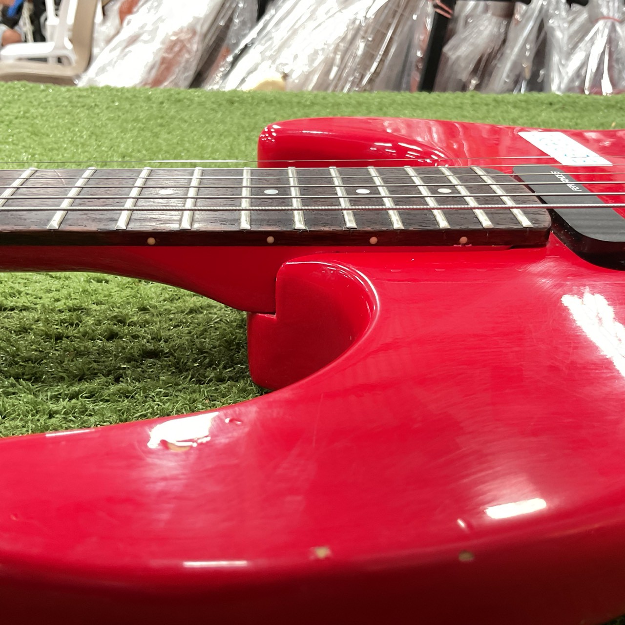 กีต้าร์ไฟฟ้า FERNANDES