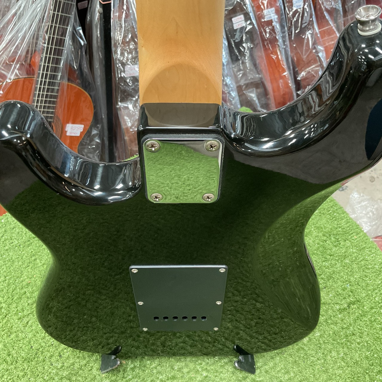 กีต้าร์ไฟฟ้า SELDER