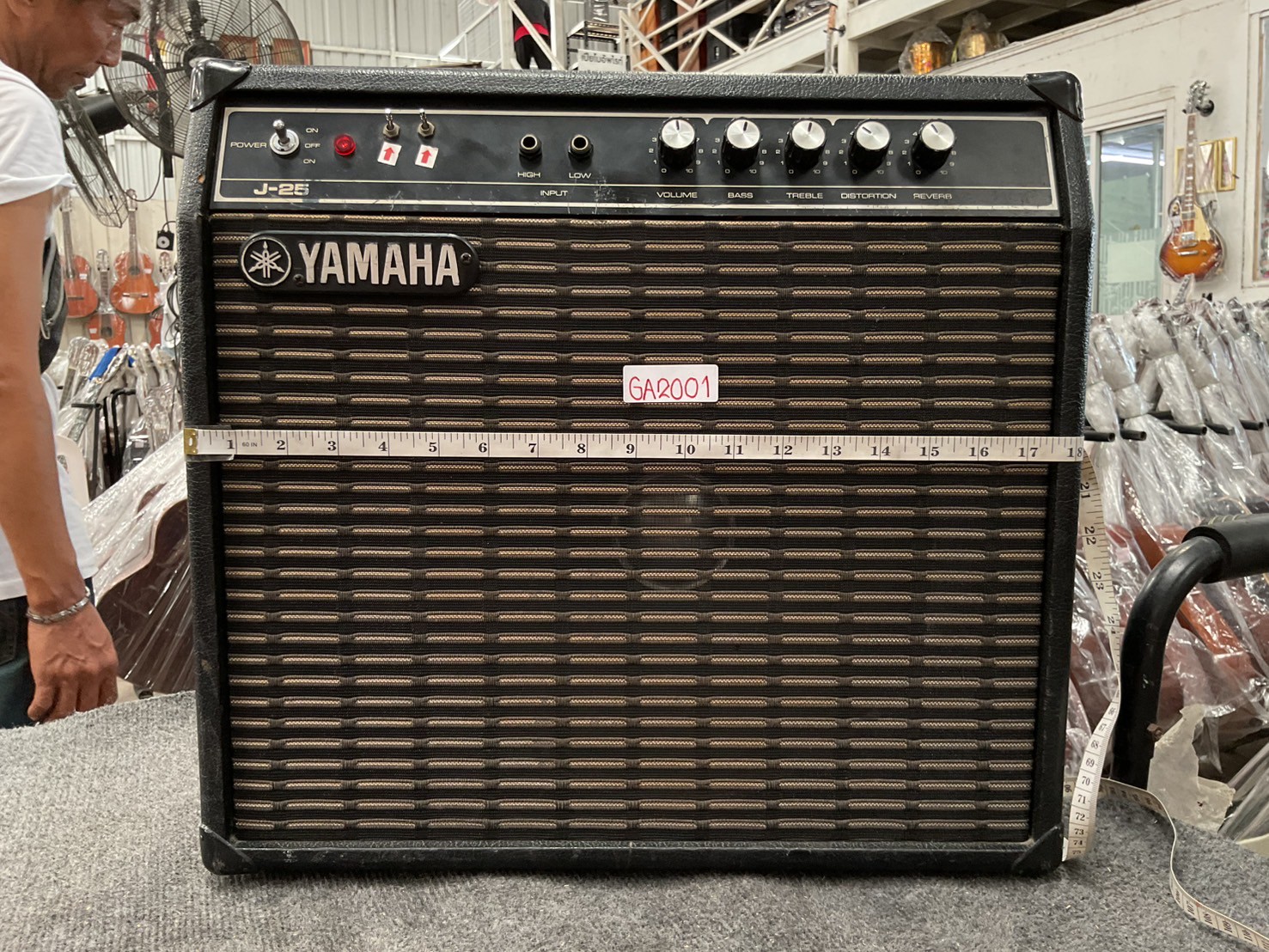 แอมป์กีต้าร์ YAMAHA : J-25