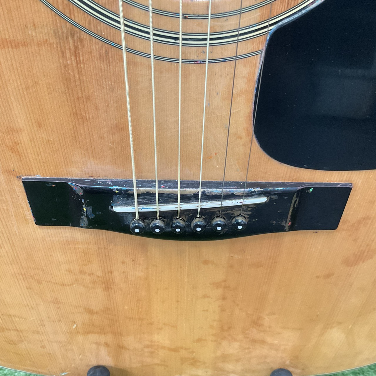 กีต้าร์โปร่งไฟฟ้า YAMAHA : FG-301