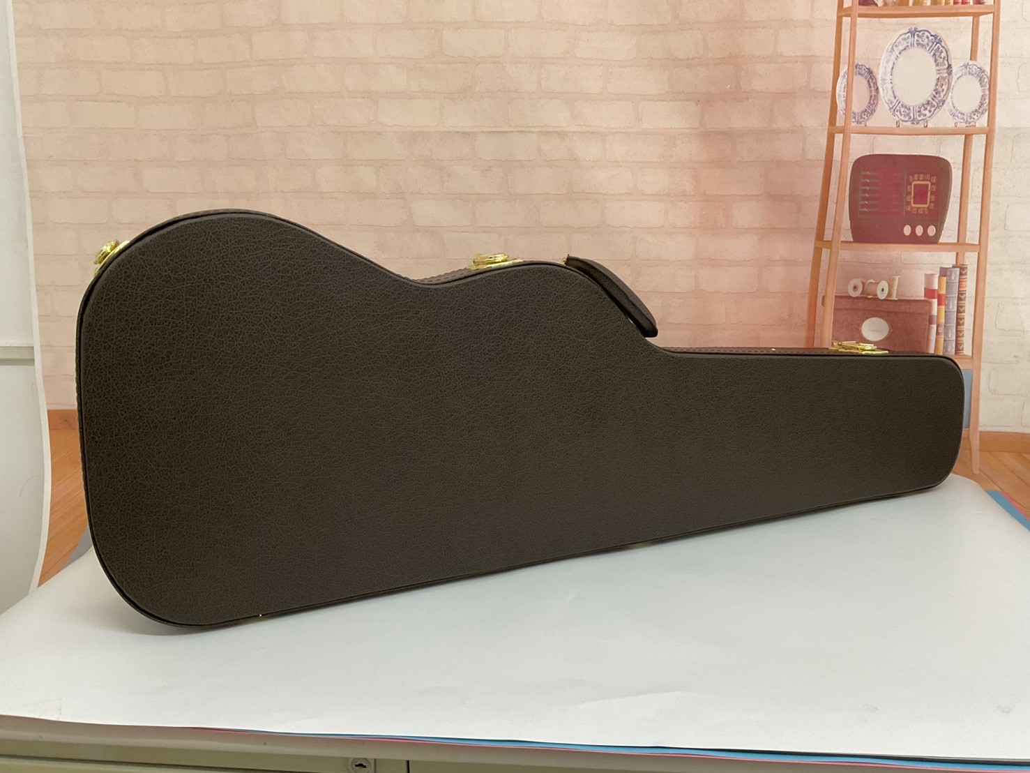 กล่องเคสกีต้าร์ไฟฟ้า (ใส่ได้ทุกทรง SD,LP,TL,SG) สีน้ำตาล