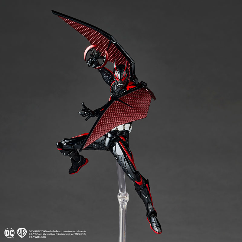 Revoltech Amazing Yamaguchi Batman Beyond(Pre-order)