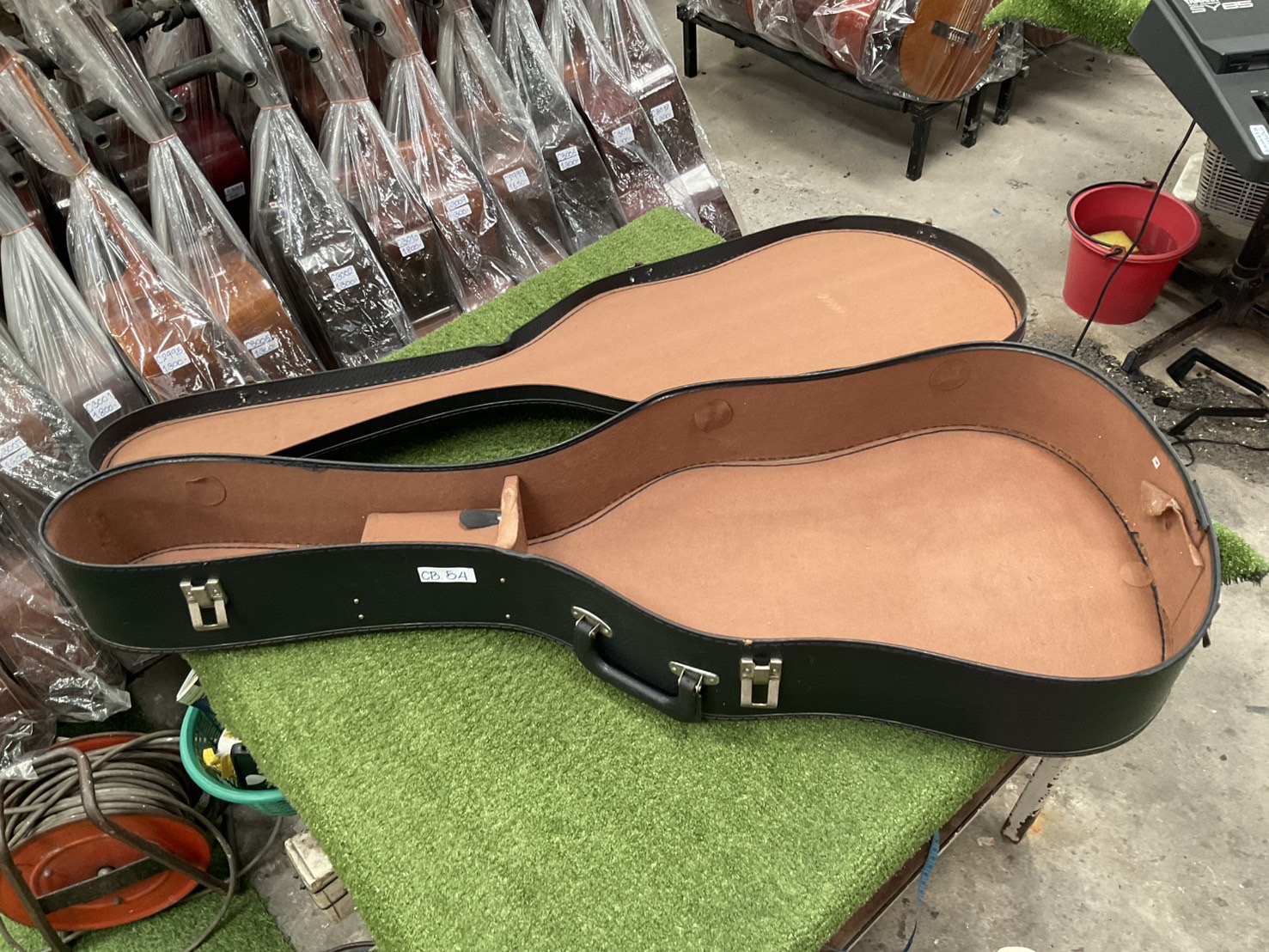 กล่องเคสกีต้าร์คลาสสิค