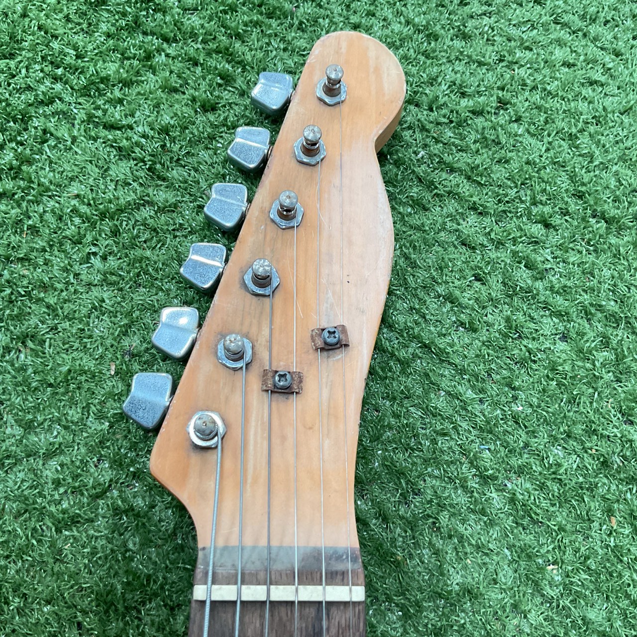 กีต้าร์ไฟฟ้า No Brand