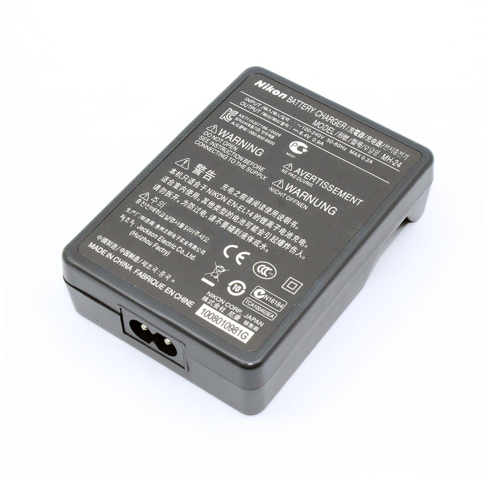 แท่นชาร์จแบต Nikon รุ่น MH-24 (EN-EL14)