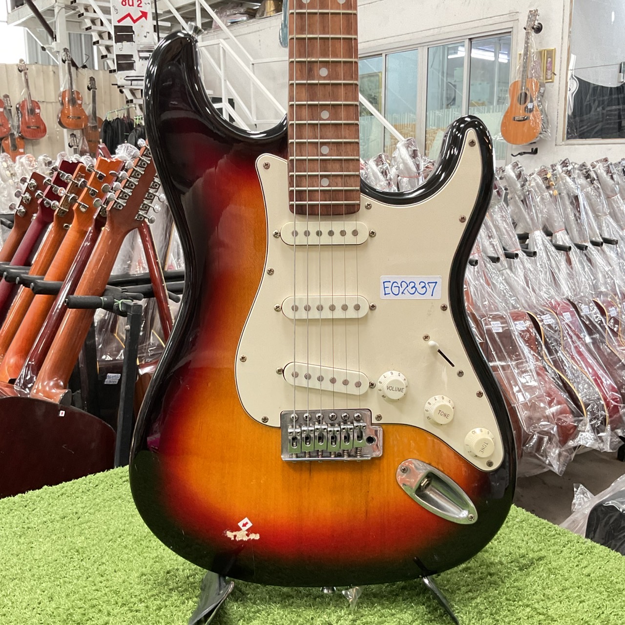 กีต้าร์ไฟฟ้า SELDER