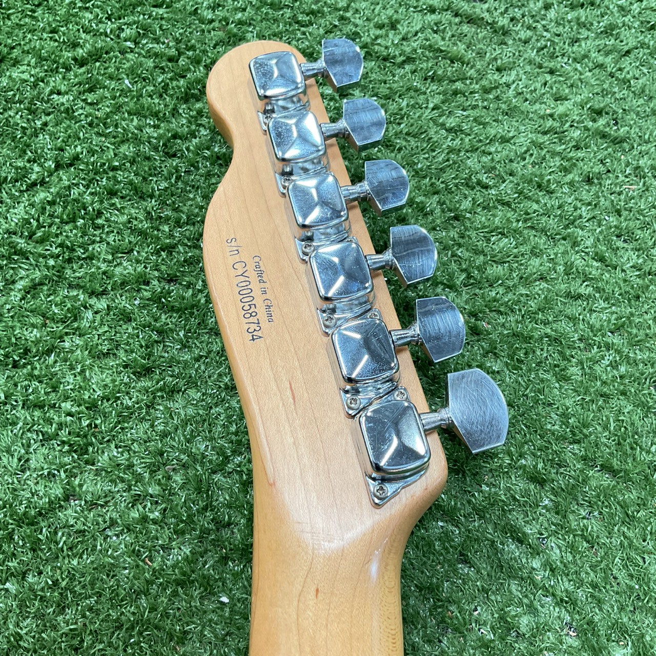 กีต้าร์ไฟฟ้า SQUIER