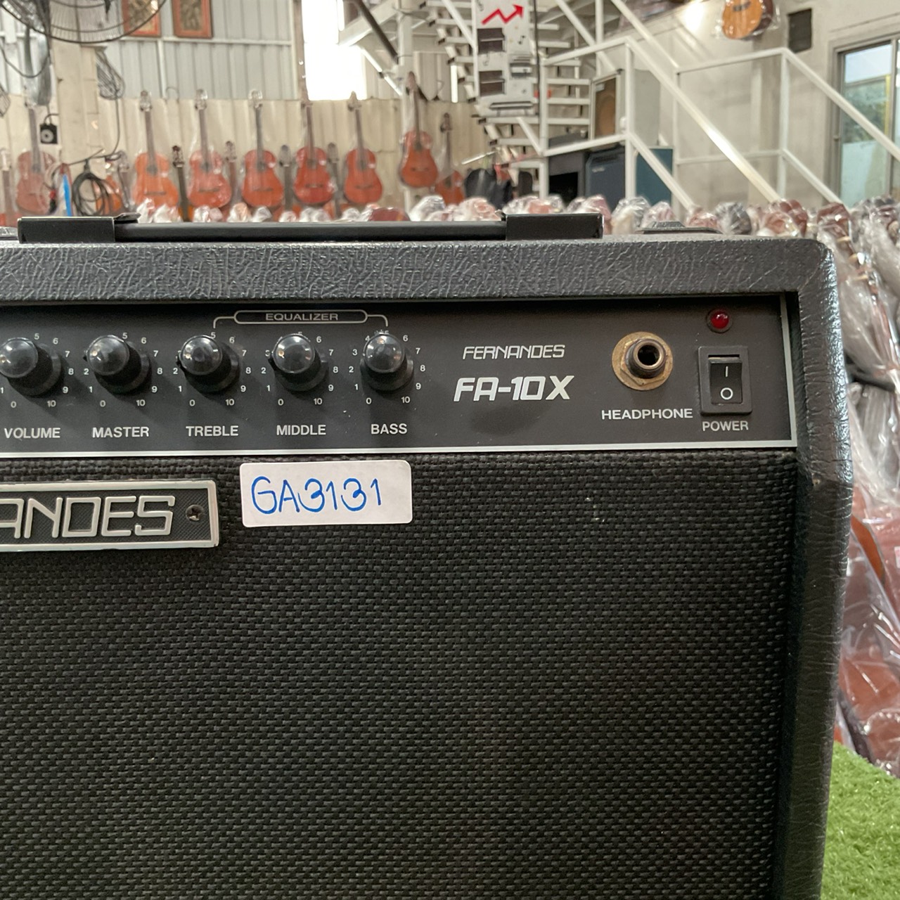 แอมป์กีต้าร์ FERNANDES : FA-10X