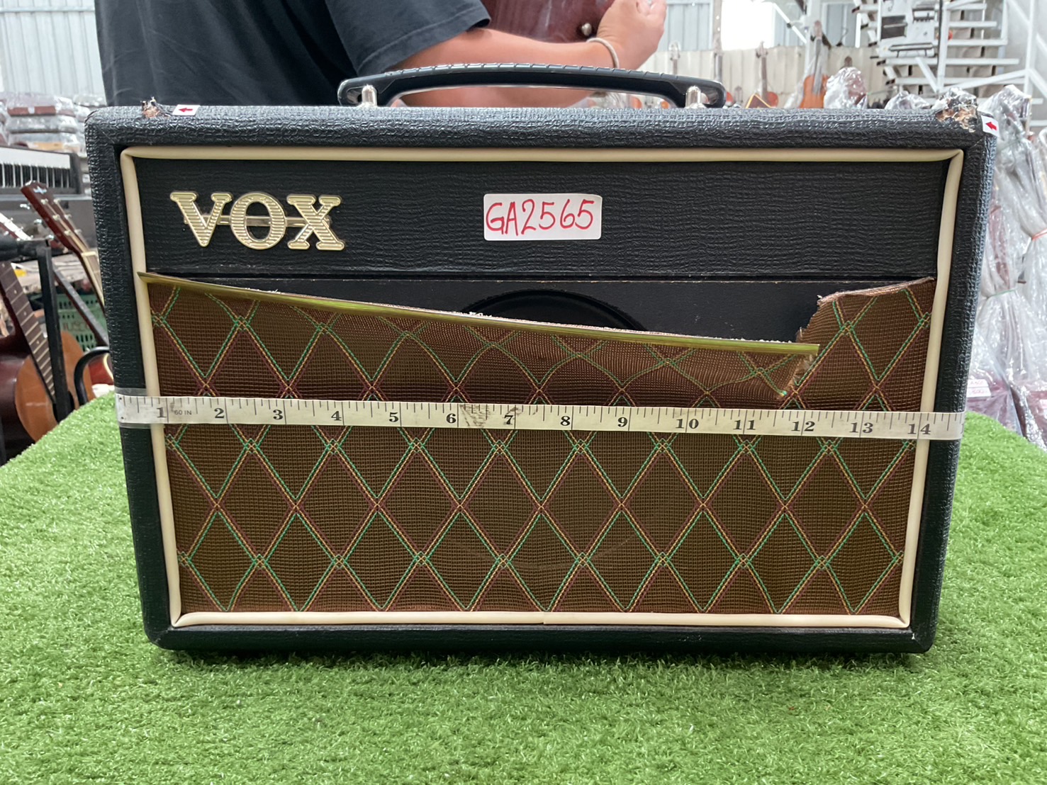 แอมป์กีต้าร์ VOX : Pathfinder10 V9106