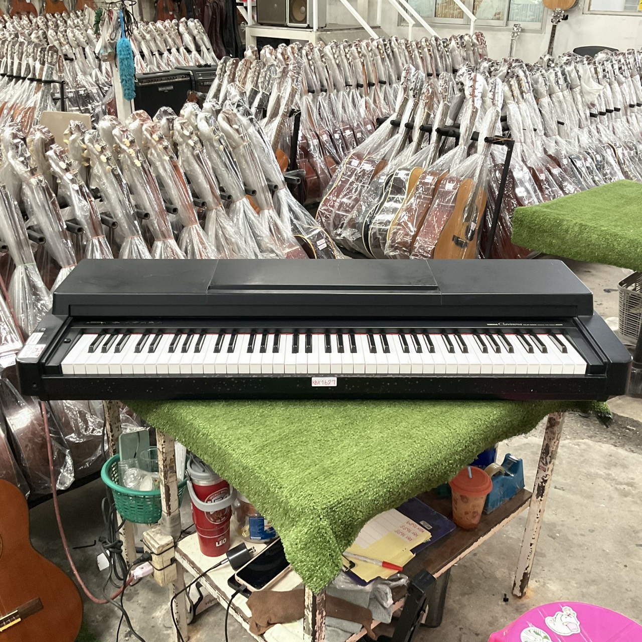 เปียโน YAMAHA : CLP-260 สินค้าไม่พร้อมใช้งาน (ต้องซ่อม)