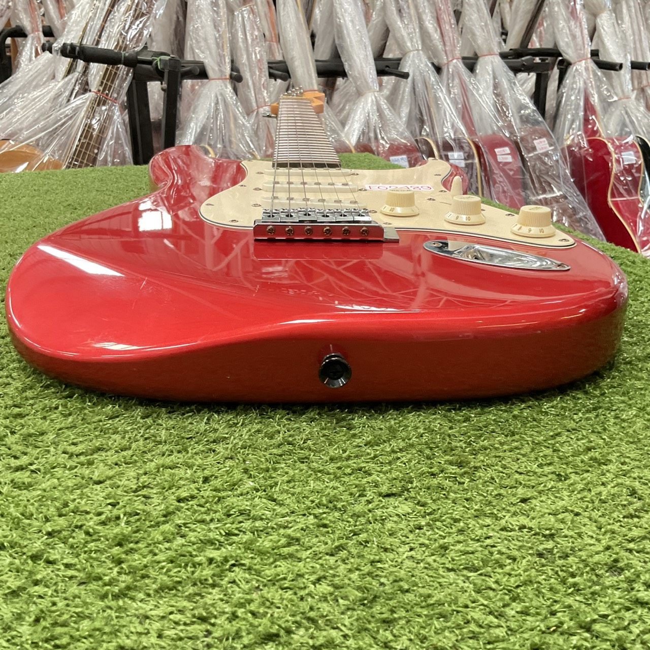 กีต้าร์ไฟฟ้า BUSKER'S