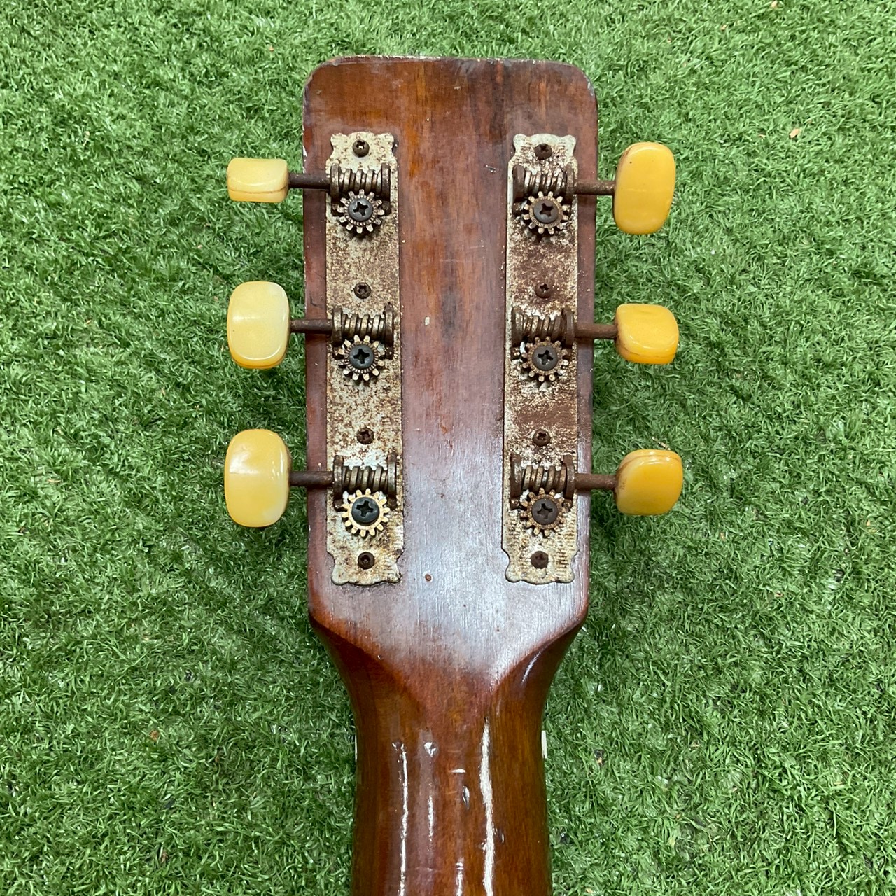 กีต้าร์โปร่ง Hotta&Co. : F90