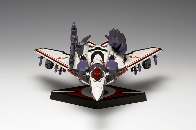 Macross Frontier VF-171EX Armed Nightmare Plus [Alto Custom] 1/72 Plastic Model(Pre-order)