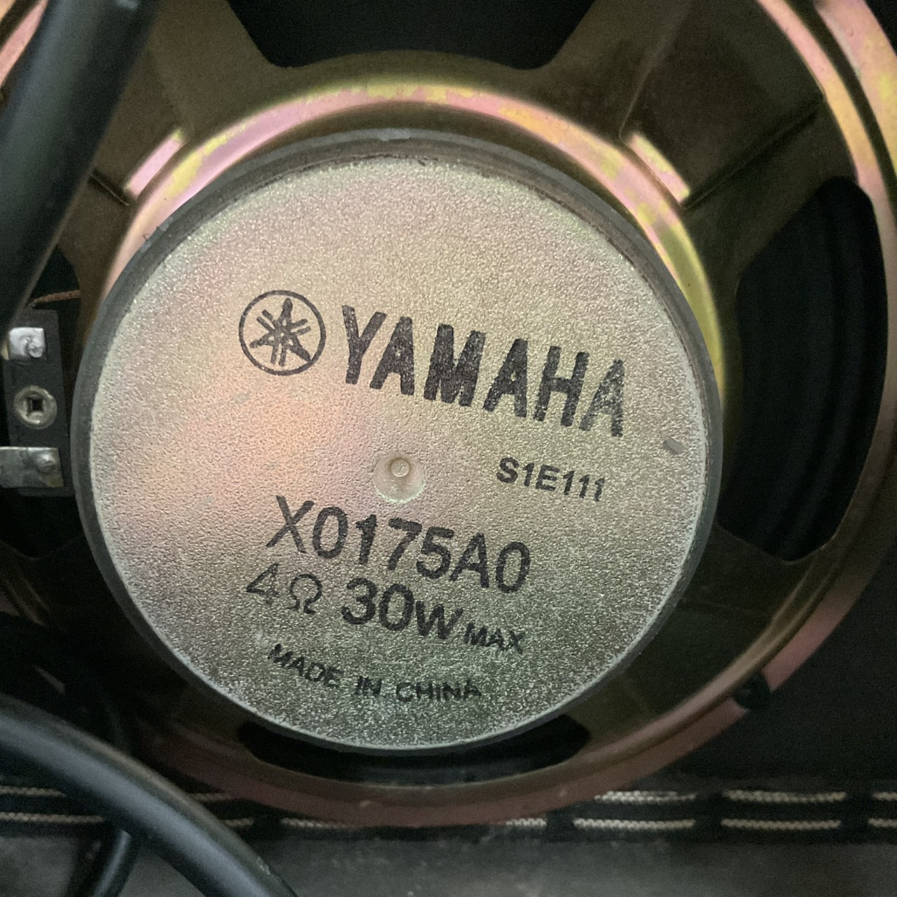 แอมป์กีต้าร์ YAMAHA : F-20