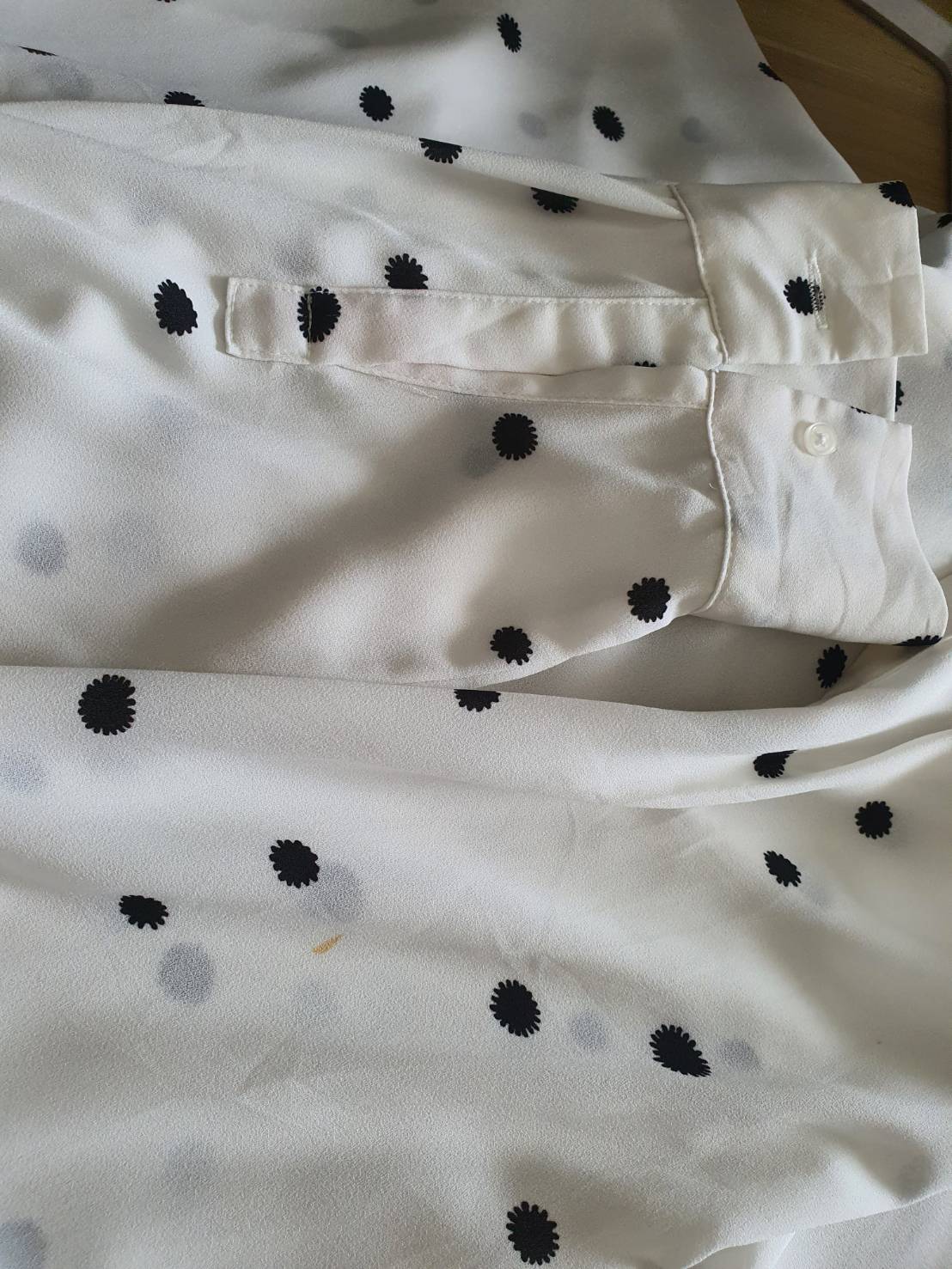 FF05331 เสื้อผ้ามือสอง สีขาว ลายจุด joe fresh