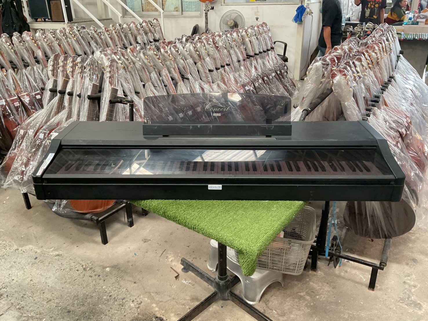 เปียโน KORG : C-25S สินค้าไม่พร้อมใช้งาน (ต้องซ่อม)