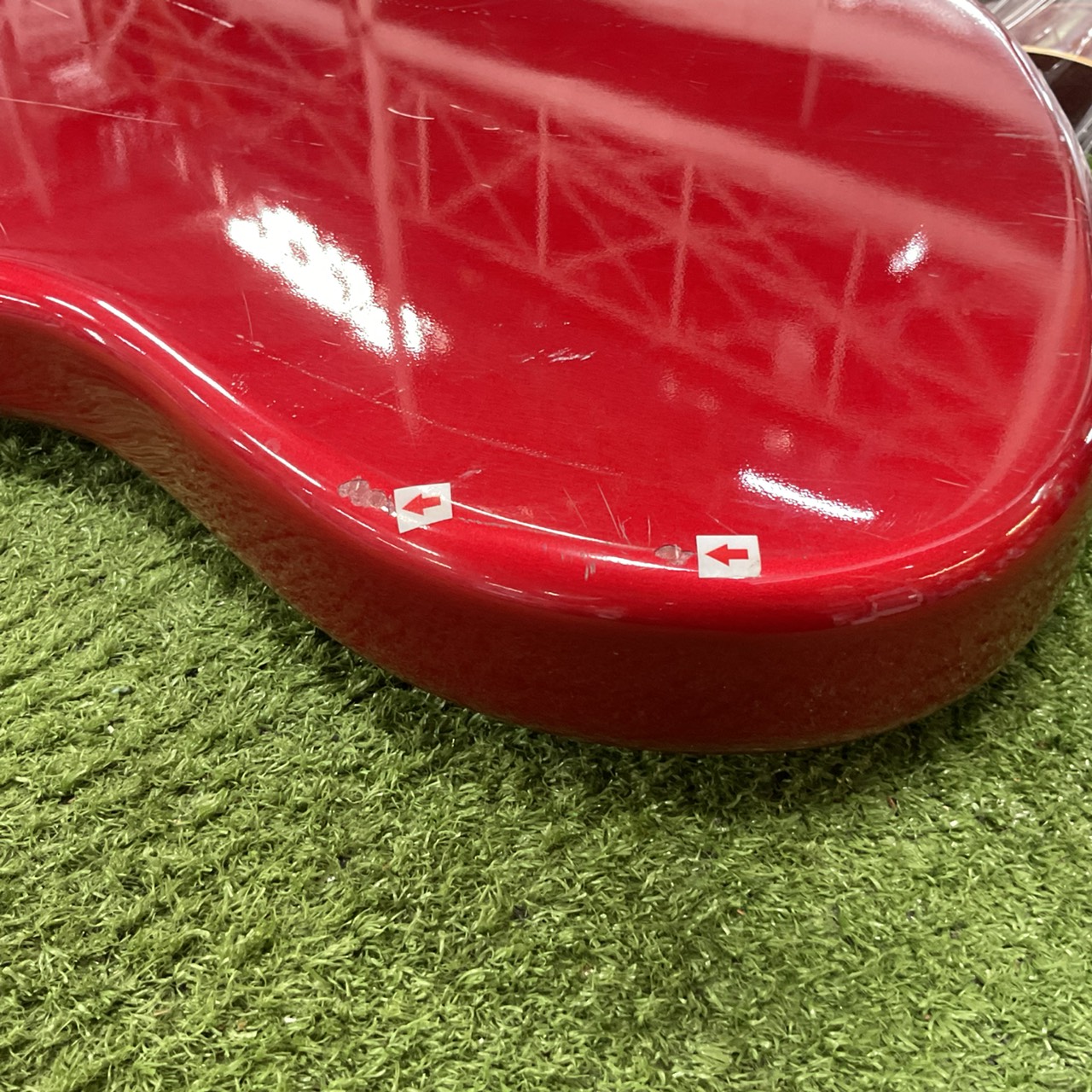 กีต้าร์เบส BUSKER'S