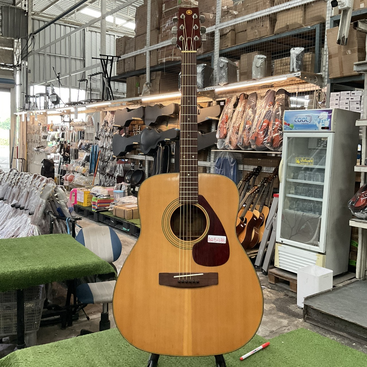 กีต้าร์โปร่ง YAMAHA : FG-160