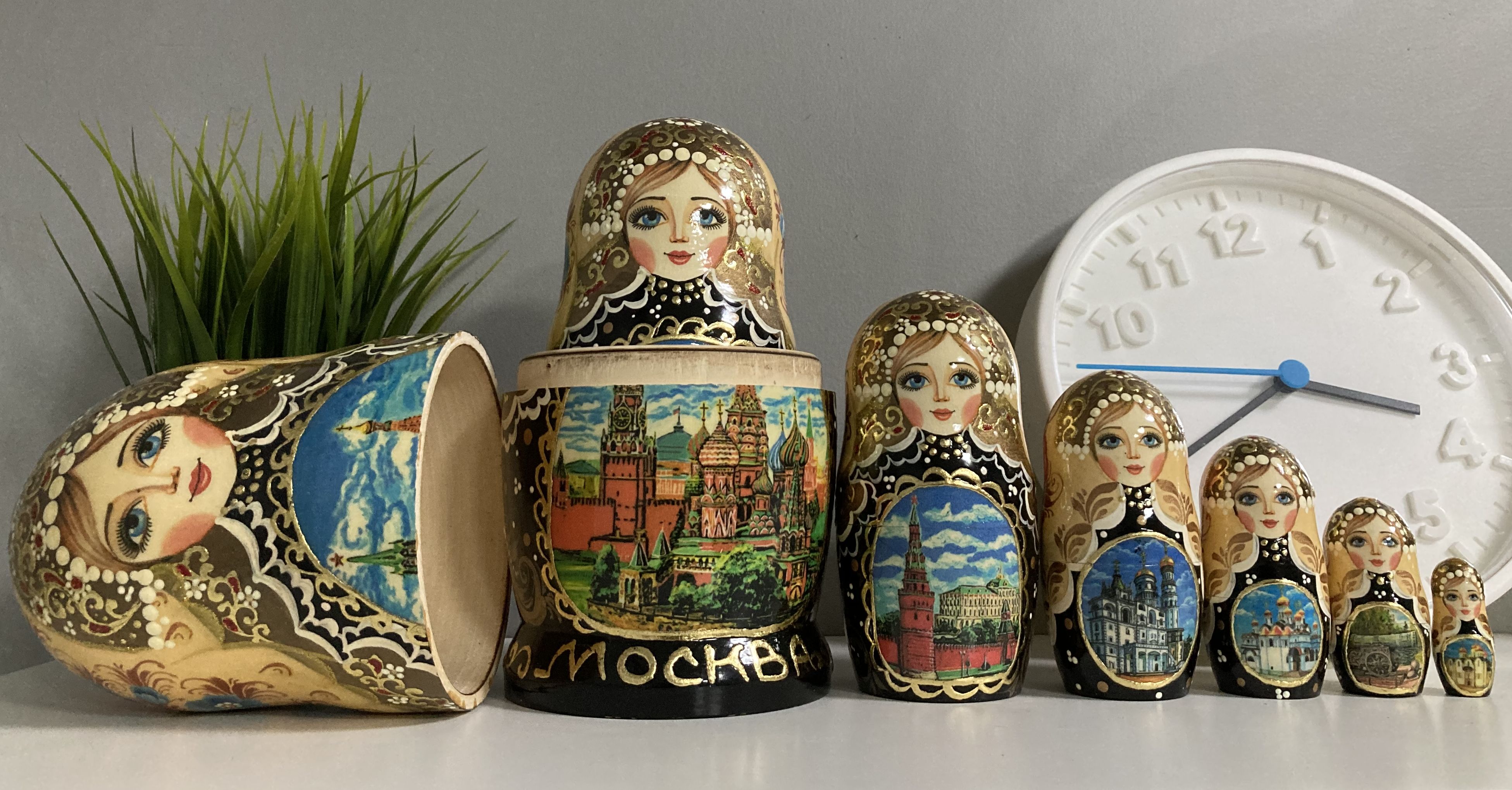 ตุ๊กตาแม่ลูกดก (Matryoshka) - Premium Doll From Russia With Love "Москва́"