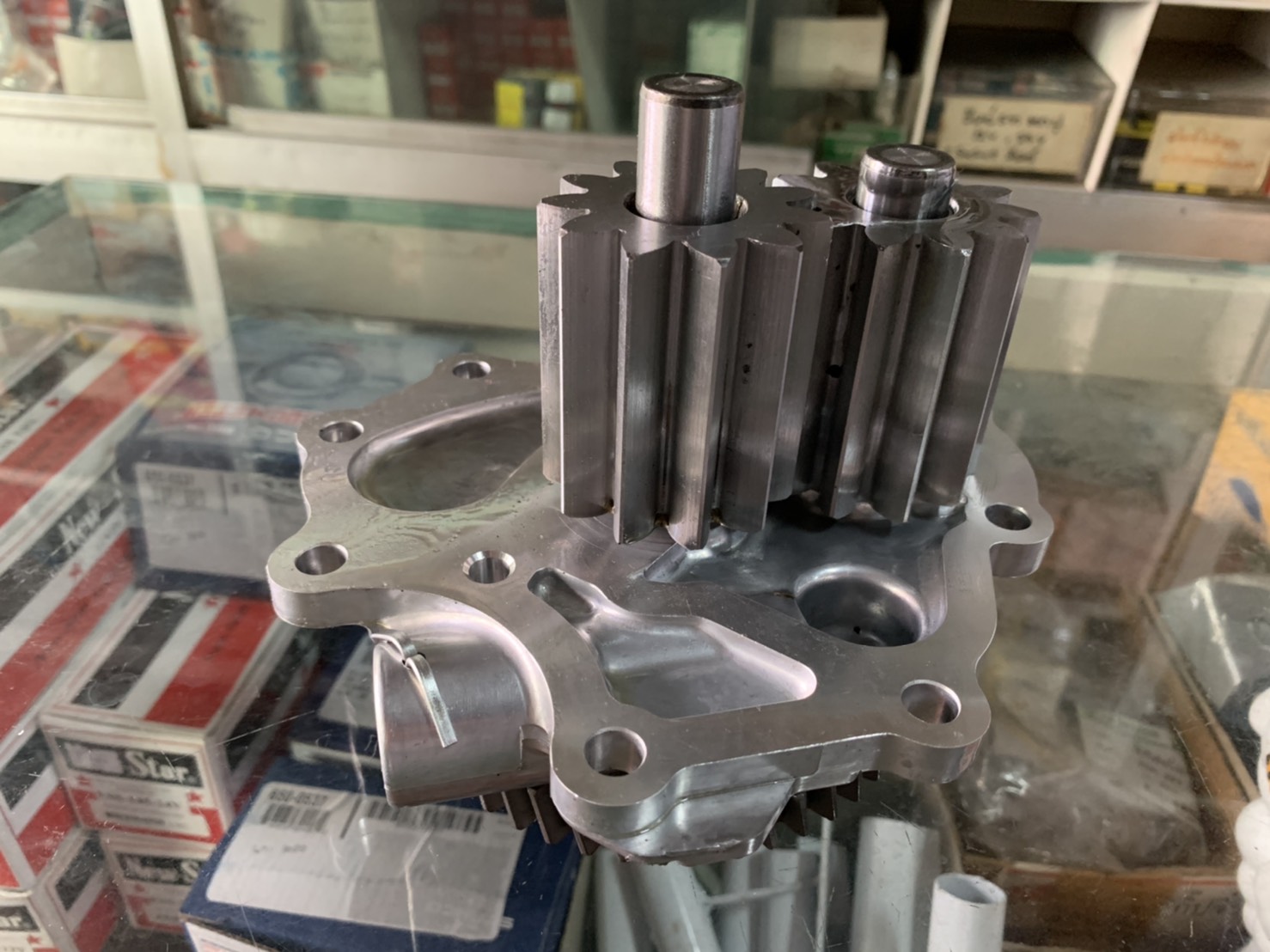ปั๊มน้ำมันเครื่อง HINO AO9C 330 แรง เฟืองยาว 60 MM
