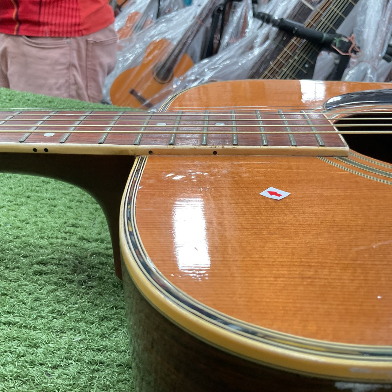 กีต้าร์โปร่ง MORRIS : SPECIAL