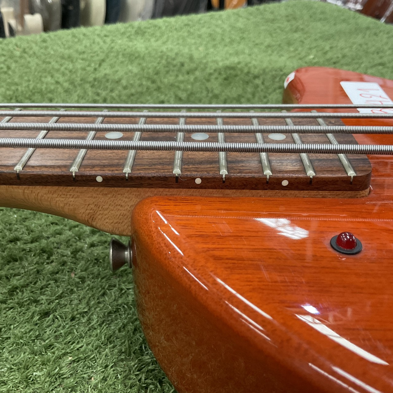 กีต้าร์เบส FERNANDES