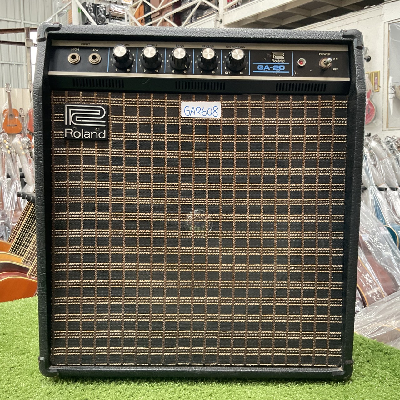 แอมป์กีต้าร์ Roland : GA-20