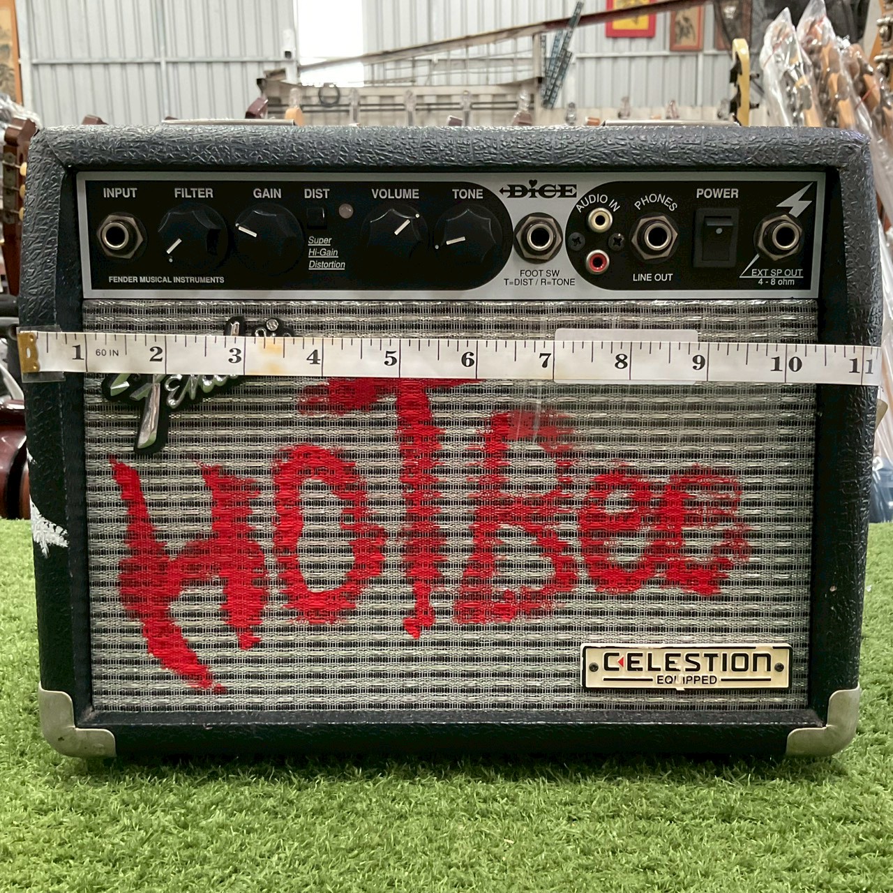 แอมป์กีต้าร์ Fender : DiCE