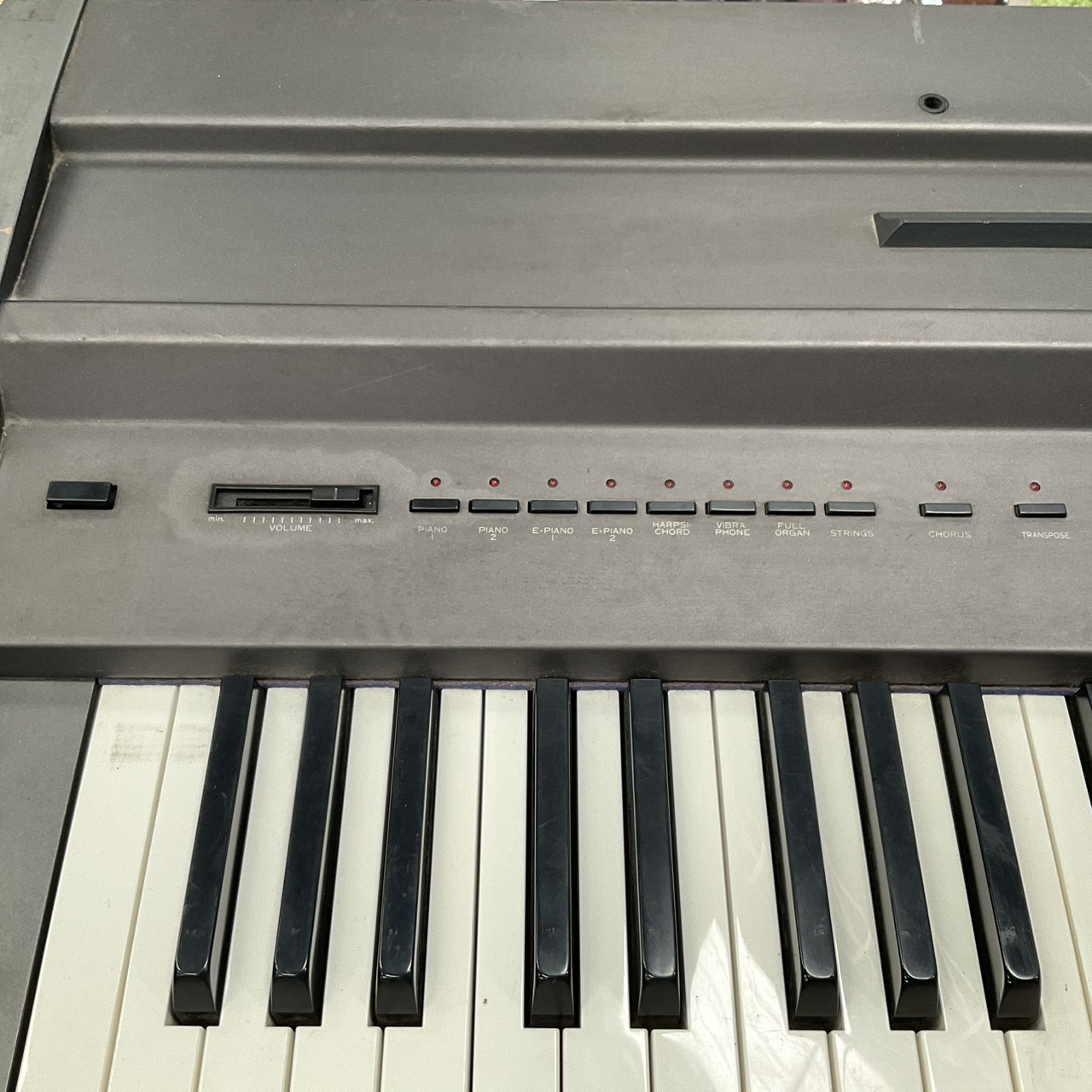 เปียโน KAWAI : PW 135 สินค้าไม่พร้อมใช้งาน (ต้องซ่อม)