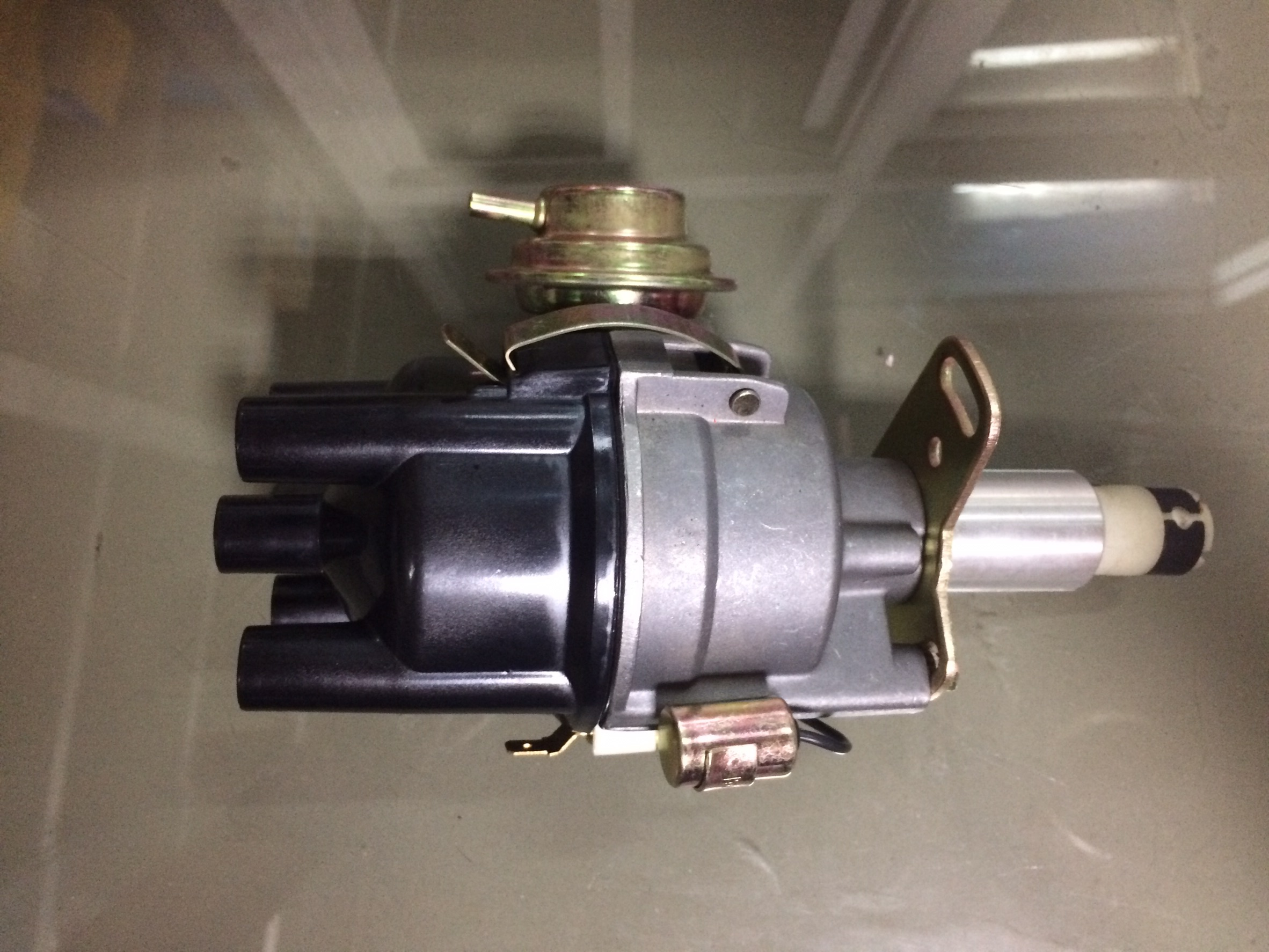 จานจ่าย NISSAN BIG M TD Z16 Z18 ทองขาว