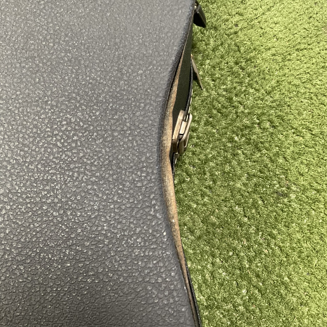 กล่องเคสกีต้าร์โปร่ง TAKASHI