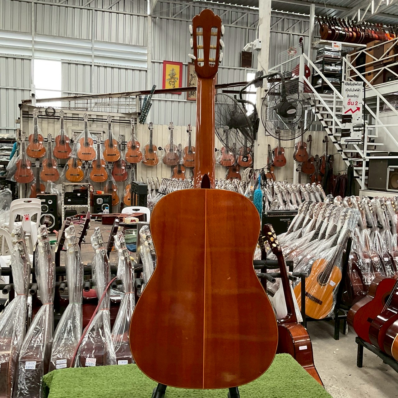 กีต้าร์คลาสสิค Abe : No.320